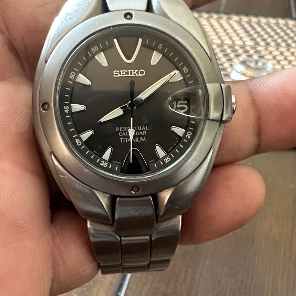 Seiko Titanium Watch with Black Dial